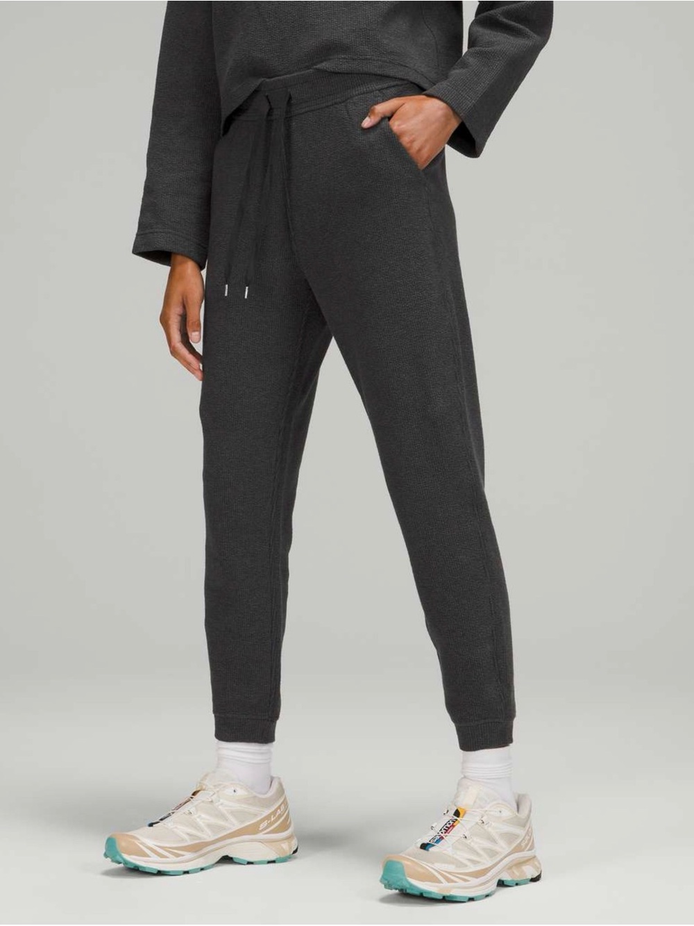 Lululemon Ribbed High-Rise Jogger 25” Heathered Black Size 6 7/8 Thermal
